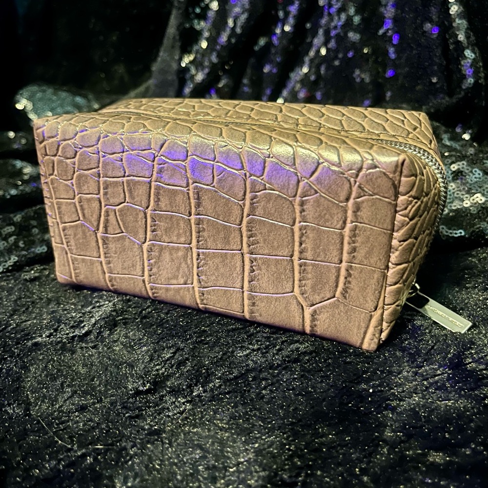 Crocodile Michael Kors Eyeglass / Makeup Bag